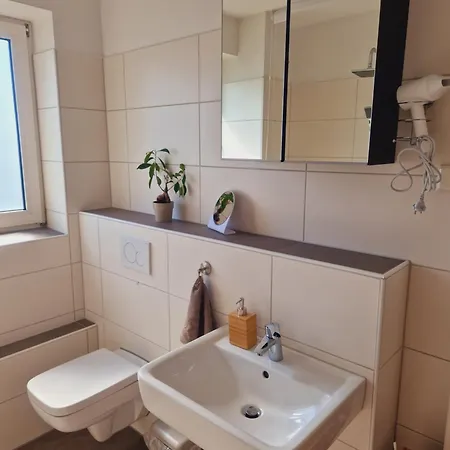 Fully Equipped Two-room With Balcony * Hildesheim