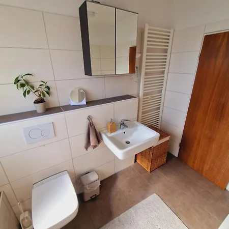 Fully Equipped Two-room With Balcony Apartament Hildesheim